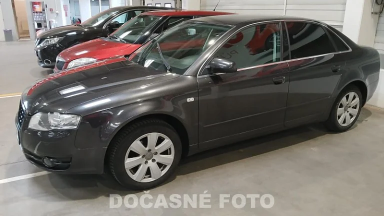 Audi A4 1.6 Mpi 