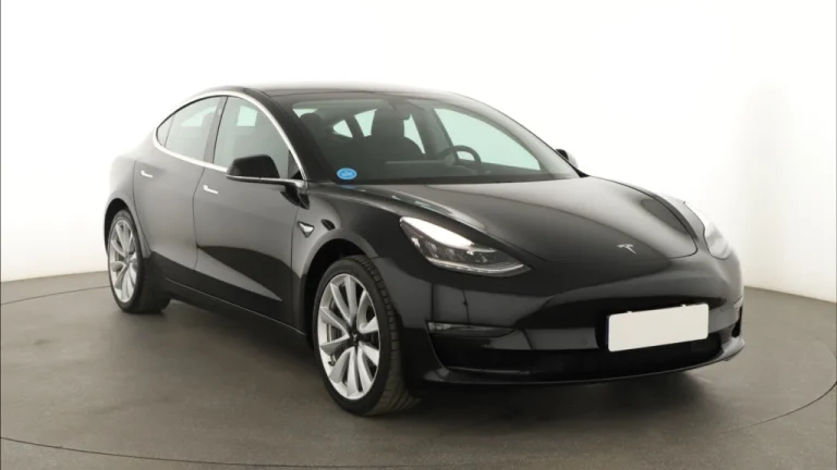 Tesla Model 3 Std Range Plus 52kWh, 2019