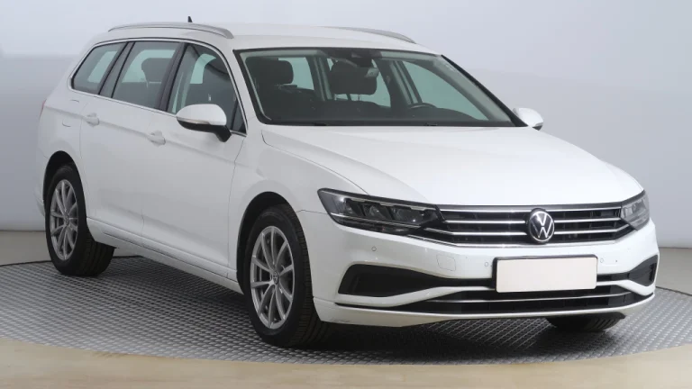 Volkswagen Passat, 2020