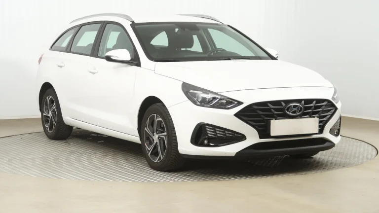 Hyundai i30, 2023