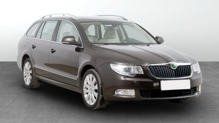 Škoda Superb, 2012