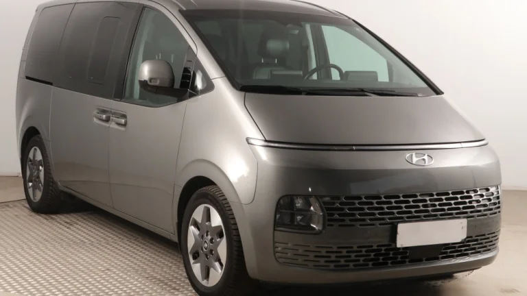 Hyundai Staria, 2023