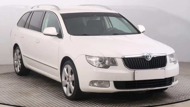 Škoda Superb, 2010