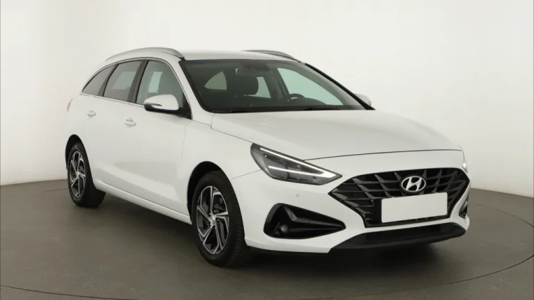 Hyundai i30, 2021
