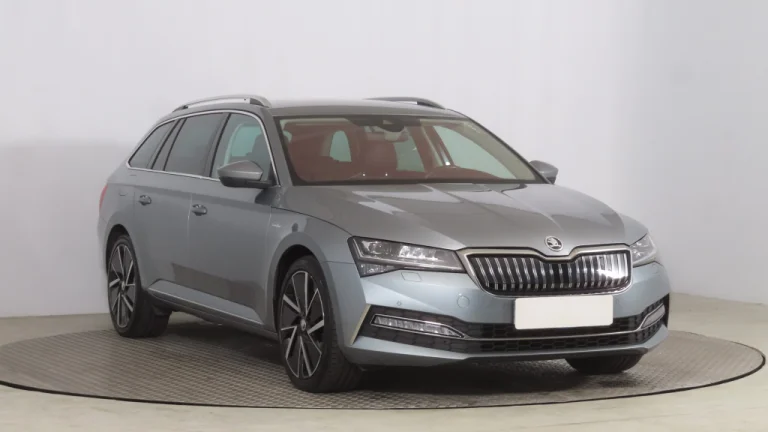 Škoda Superb, 2020