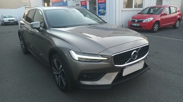Volvo V60 Cross Country, 2022