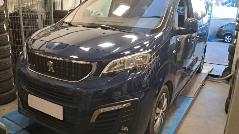 Peugeot Traveller, 2018
