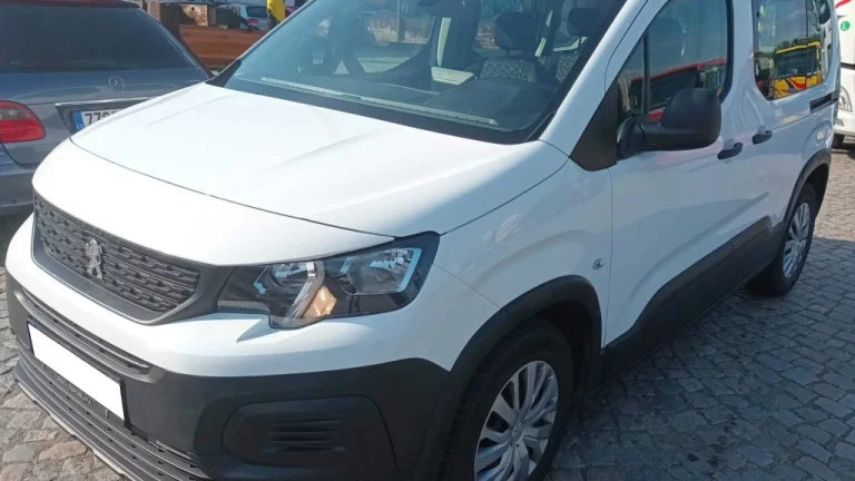 Peugeot Rifter, 2020