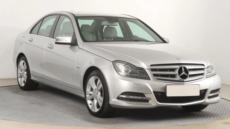 Mercedes-Benz C 220 CDI, 2012