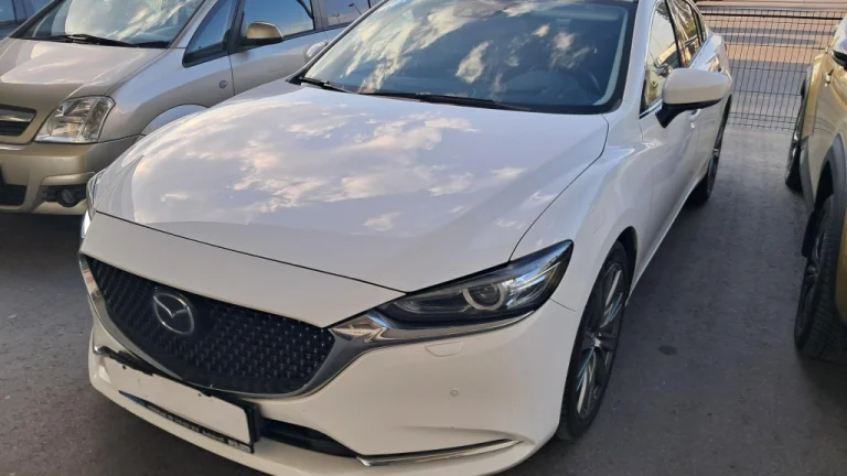 Mazda 6, 2021