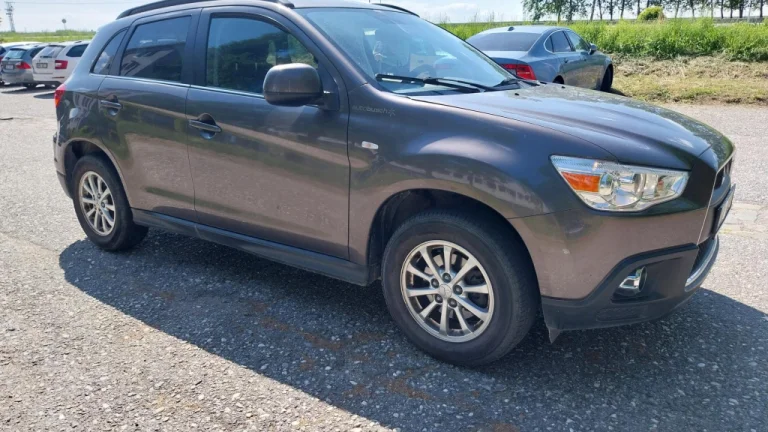 Mitsubishi ASX, 2012