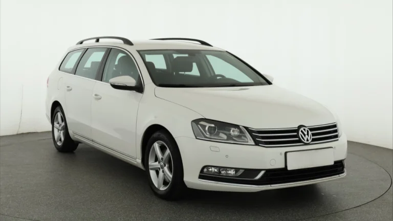 Volkswagen Passat, 2012