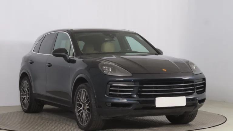 Porsche Cayenne, 2021