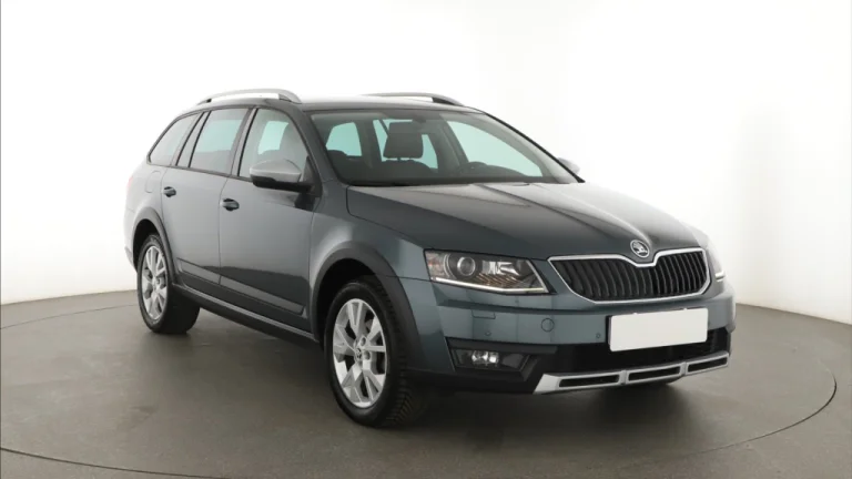 Škoda Octavia Scout, 2015