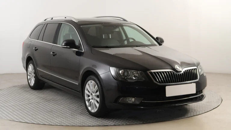 Škoda Superb, 2013