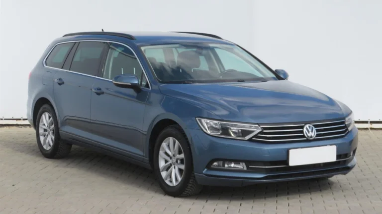 Volkswagen Passat, 2015