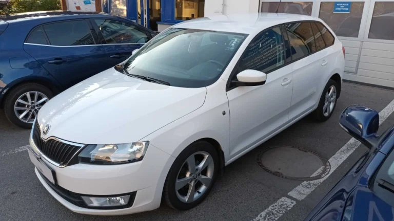 Škoda Rapid Spaceback, 2013
