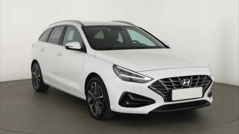 Hyundai i30, 2021
