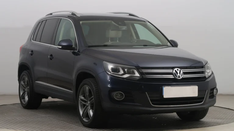 Volkswagen Tiguan, 2012
