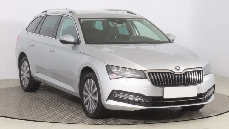 Škoda Superb, 2021
