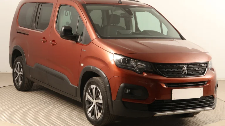 Peugeot Rifter, 2020