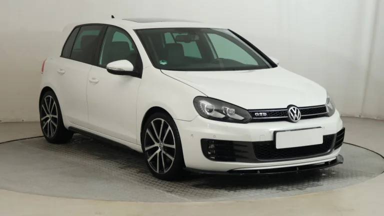 Volkswagen Golf, 2011