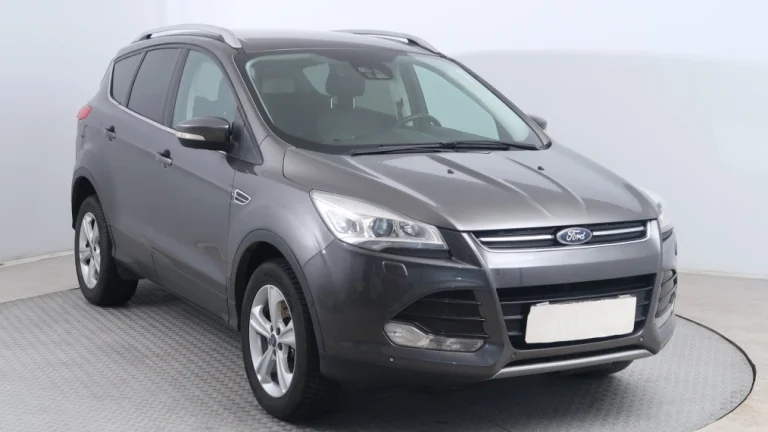 Ford Kuga, 2015