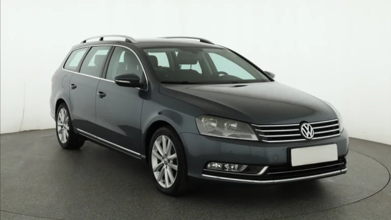 Volkswagen Passat, 2013