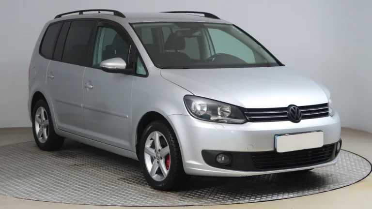 Volkswagen Touran, 2011
