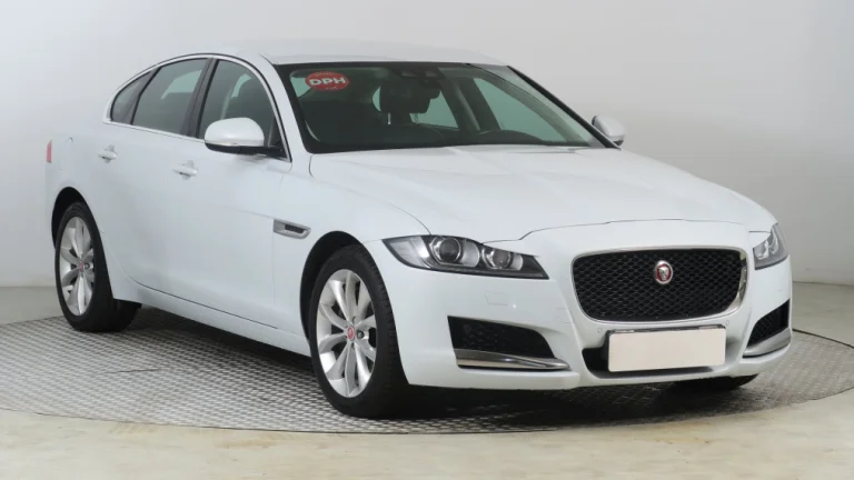 Jaguar XF, 2020