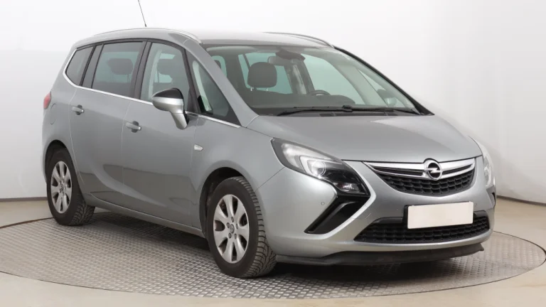 Opel Zafira Tourer, 2015