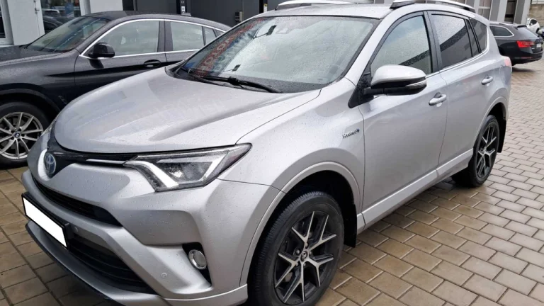 Toyota RAV4, 2017