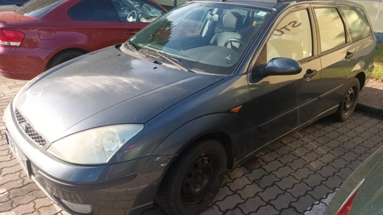 Ford Focus, 2002