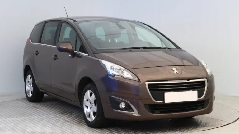 Peugeot 5008, 2015