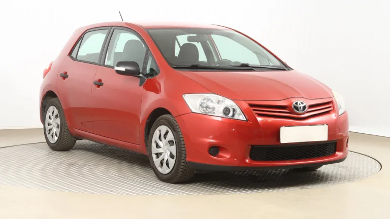 Toyota Auris, 2012