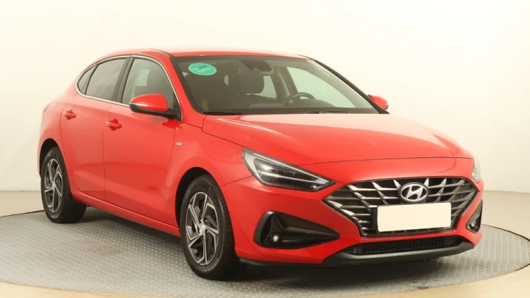 Hyundai i30 Fastback, 2021