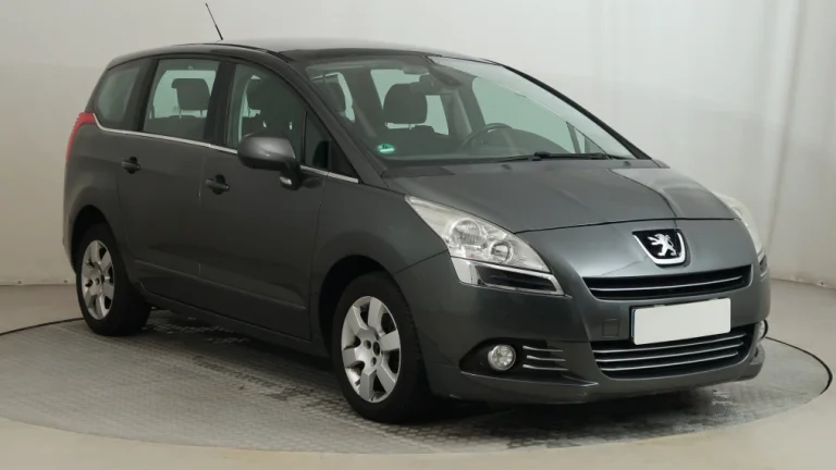 Peugeot 5008, 2012