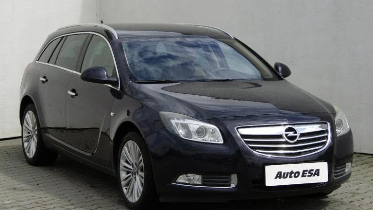 Opel Insignia 2.8 V6 Turbo 