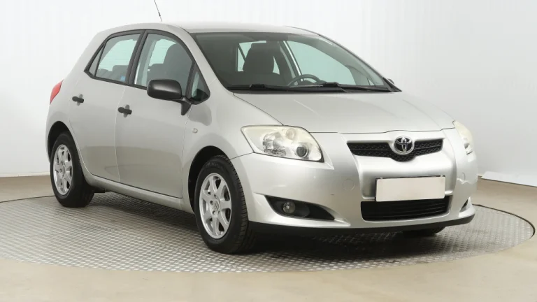 Toyota Auris, 2009