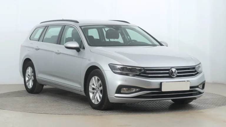 Volkswagen Passat, 2020