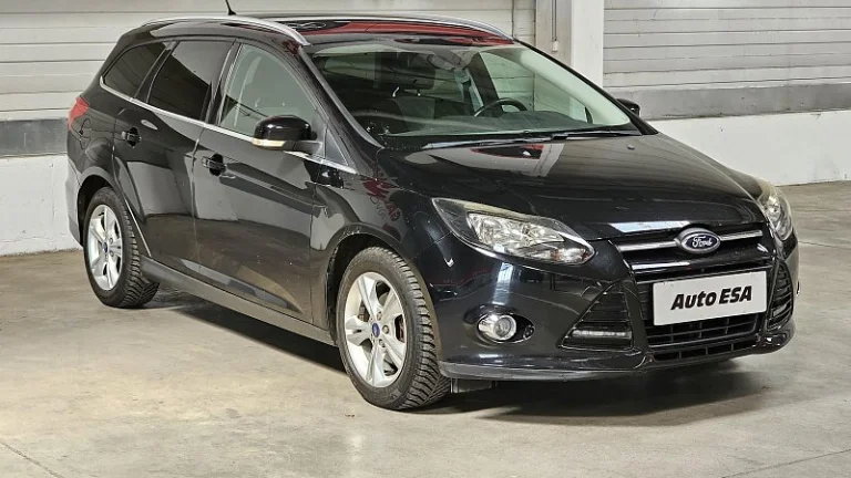 Ford Focus 1.0 EB Champions