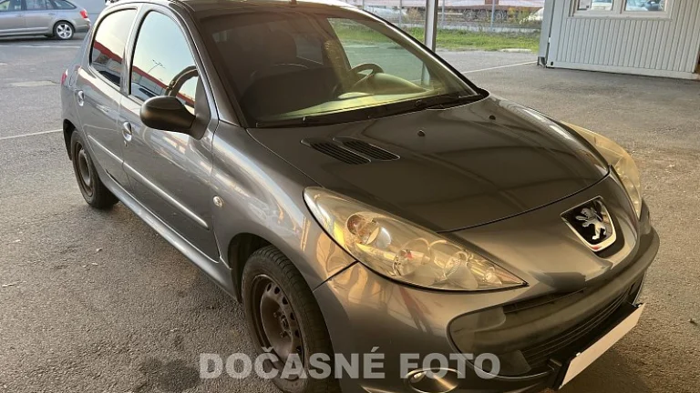 Peugeot 206 1.4i 