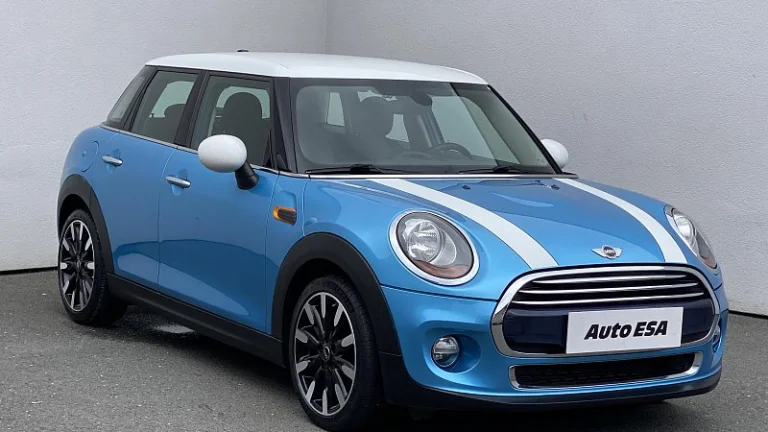 Mini Cooper 1.5 i 