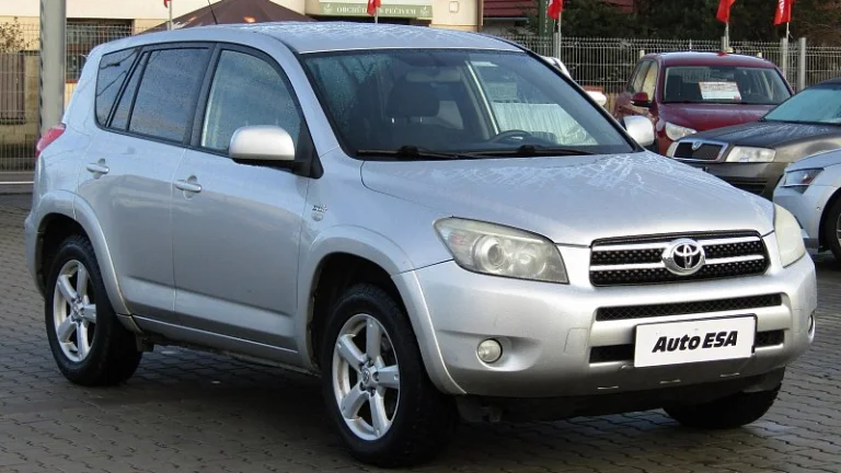 Toyota RAV4 2.2D-4D 