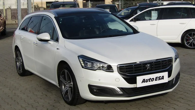 Peugeot 508 2.2 HDi 