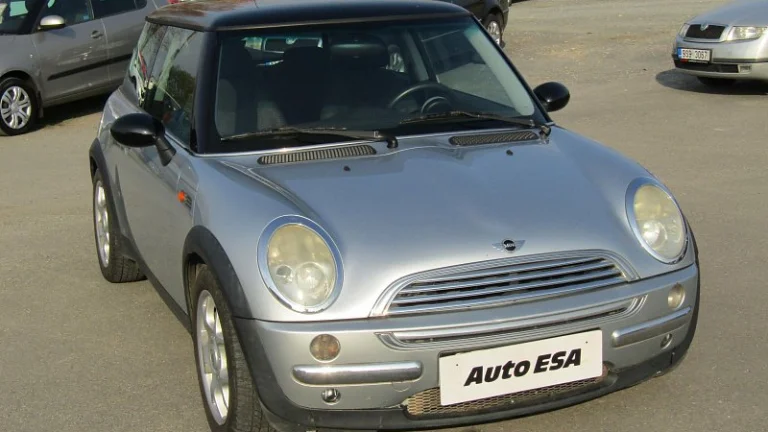 Mini Cooper 1.6i 