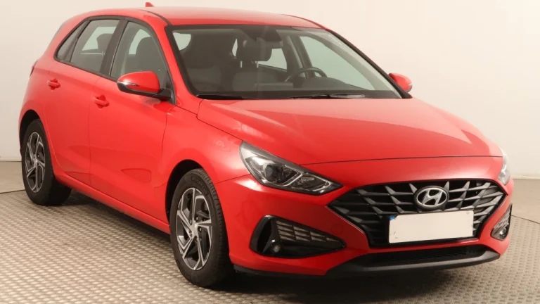 Hyundai i30, 2021