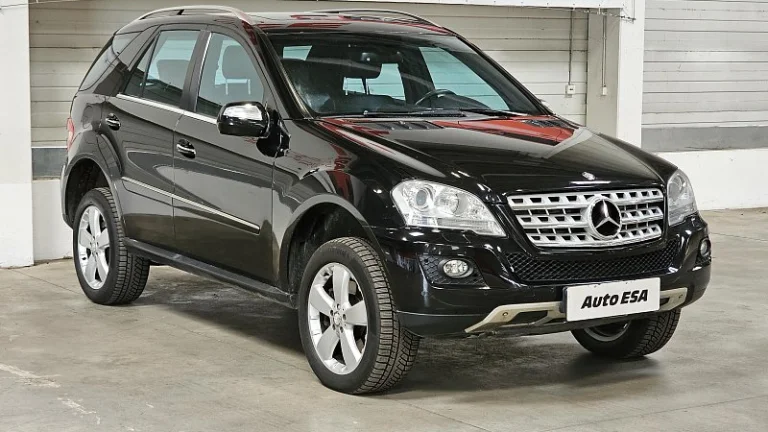 Mercedes-Benz Třída M 4.0CDi 