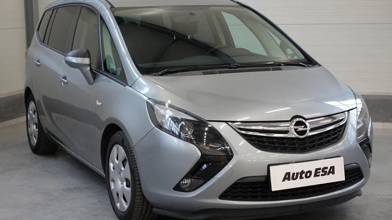 Opel Zafira 1.4 i 