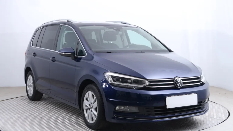Volkswagen Touran, 2020